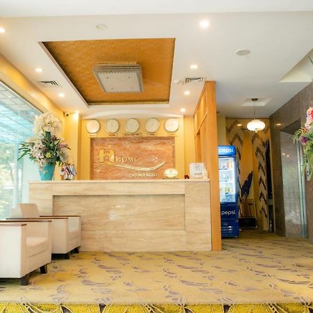 Home Hotel Truong Cong Giai Ханой Екстериор снимка