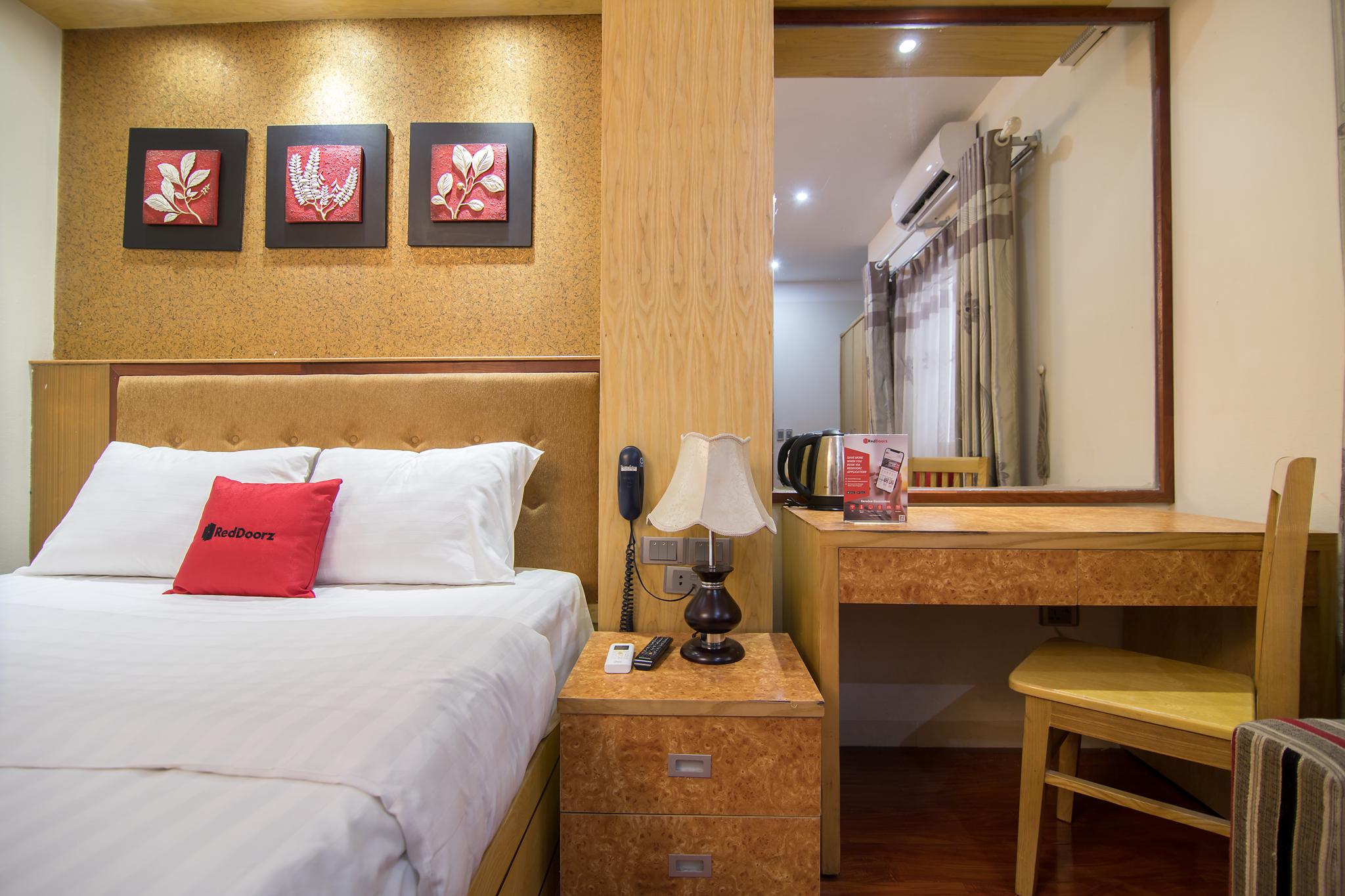Home Hotel Truong Cong Giai Ханой Екстериор снимка